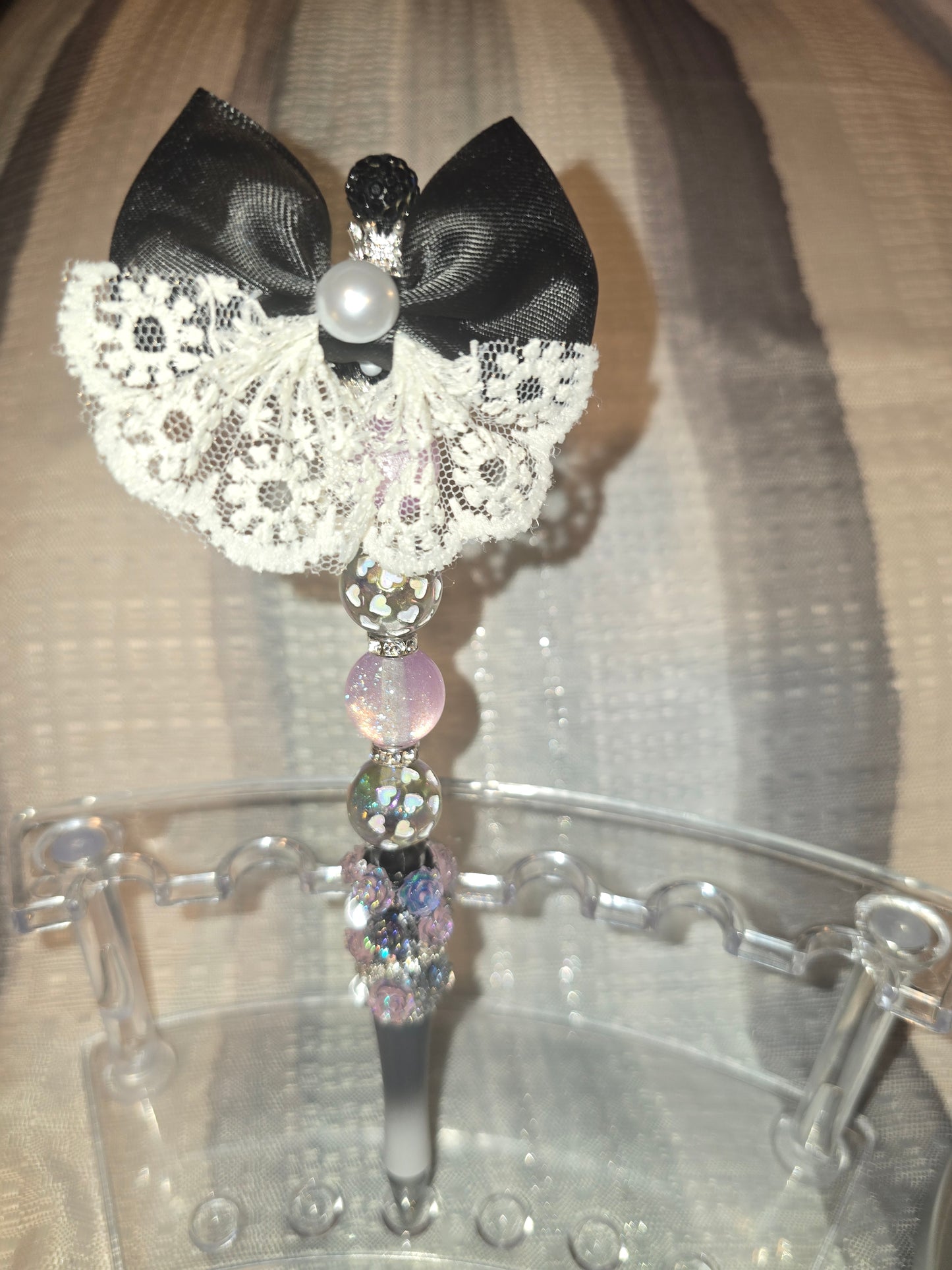 black bow Lux Pen