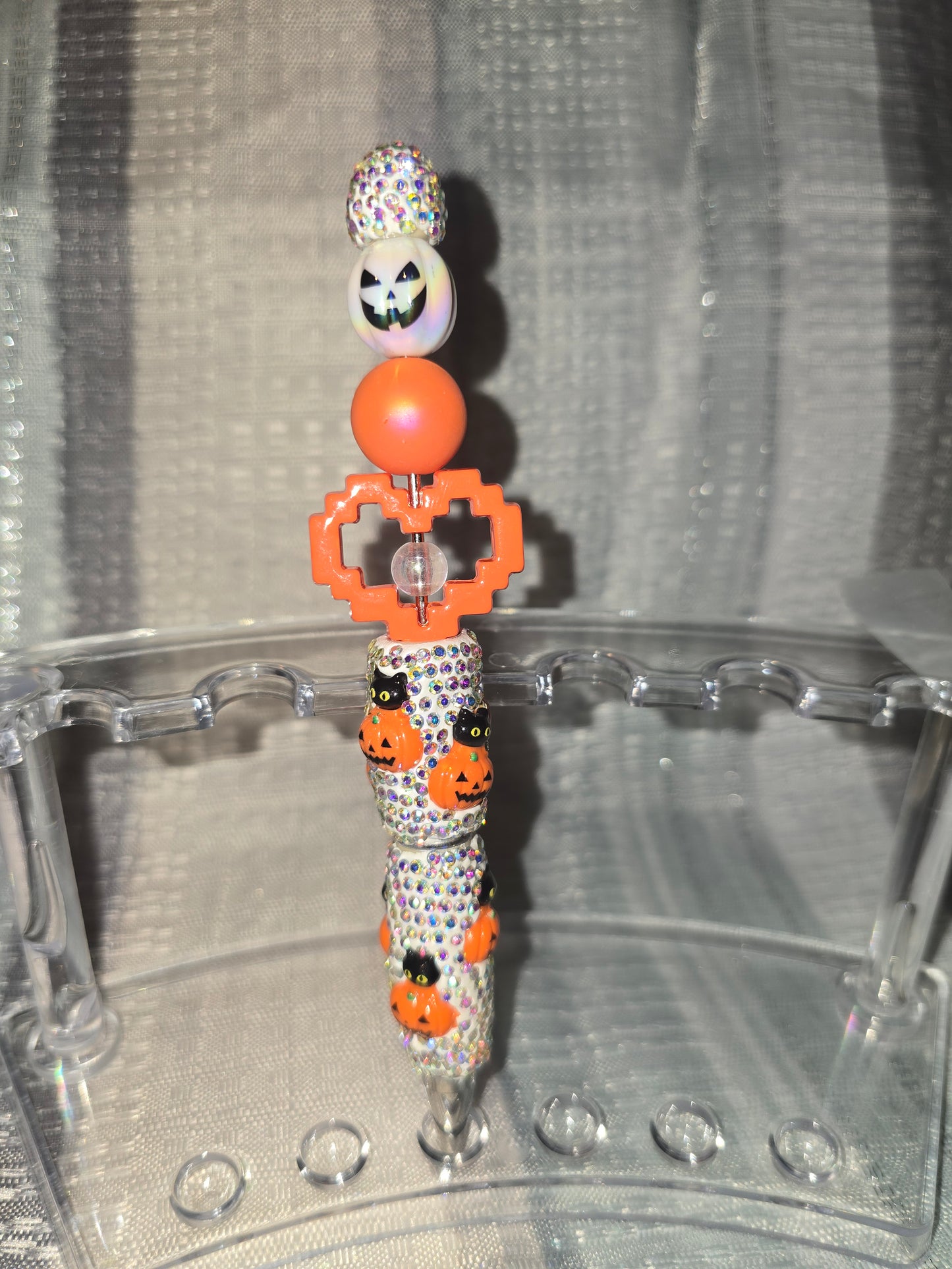 Heart Halloween pen