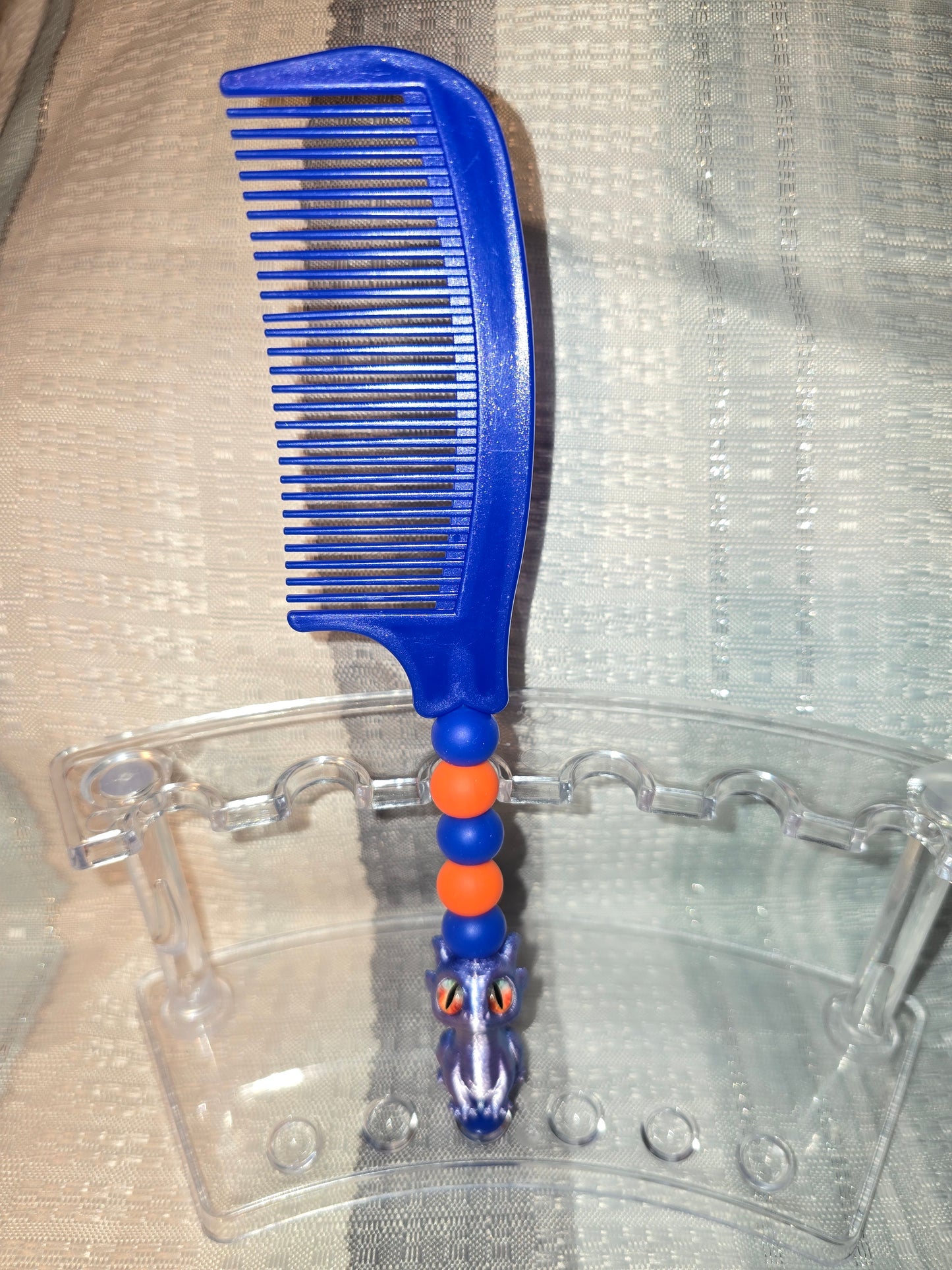 Toothless comb