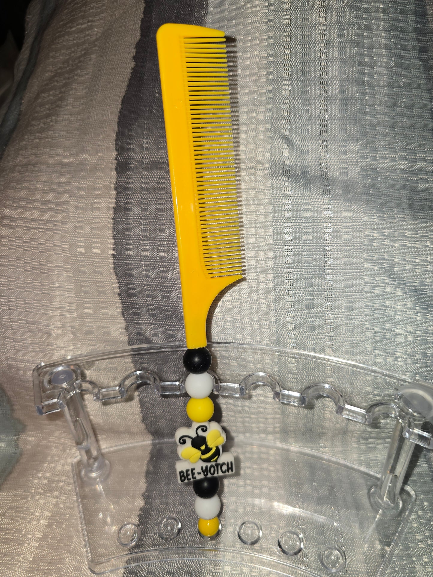 Bee-Yotch Comb