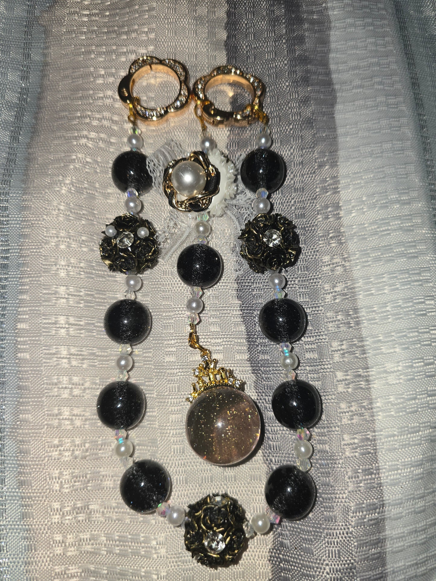 Black Floral Fancy Keychain